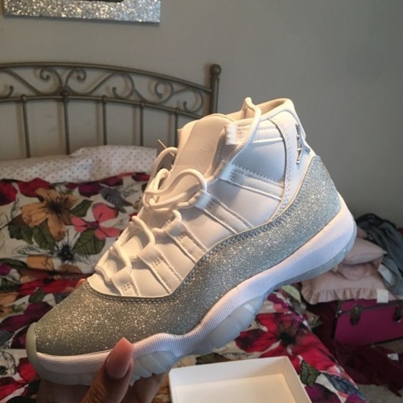 Glitter Jordan 11